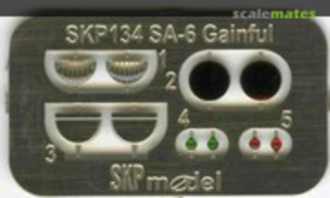 1:35 SA-6 Gainful Lenses and tailights (SKP model SKP 134)