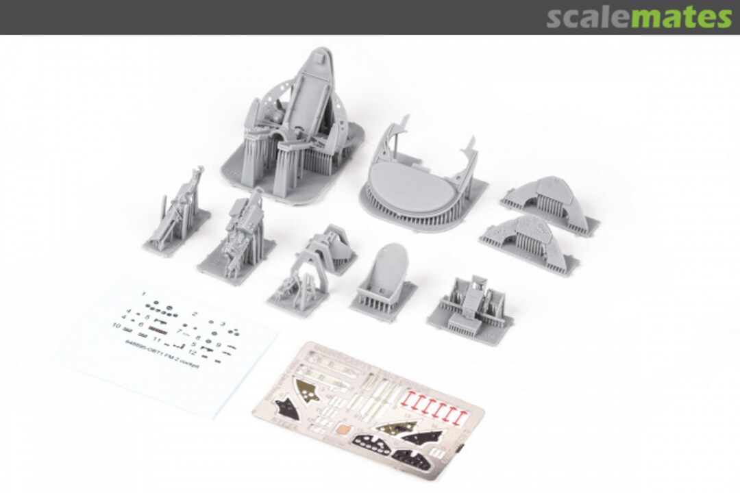 Contents FM-2 Cockpit w/ Armoured Headrest 648896 Eduard