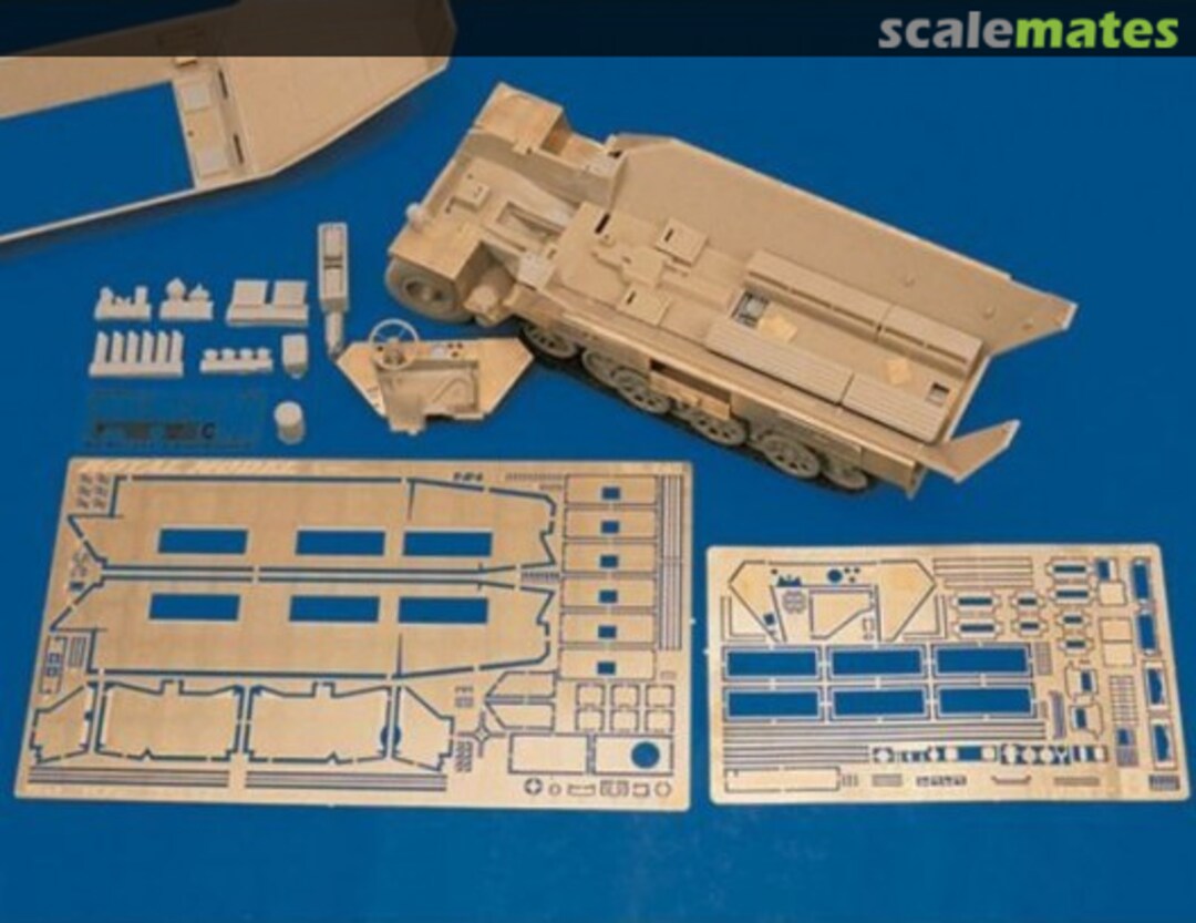 Boxart Sd. Kfz. 251 Ausf. D Part II ~Tamiya~ 240 Royal Model