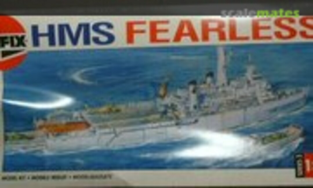 1:600 HMS Fearless (Airfix 03205)