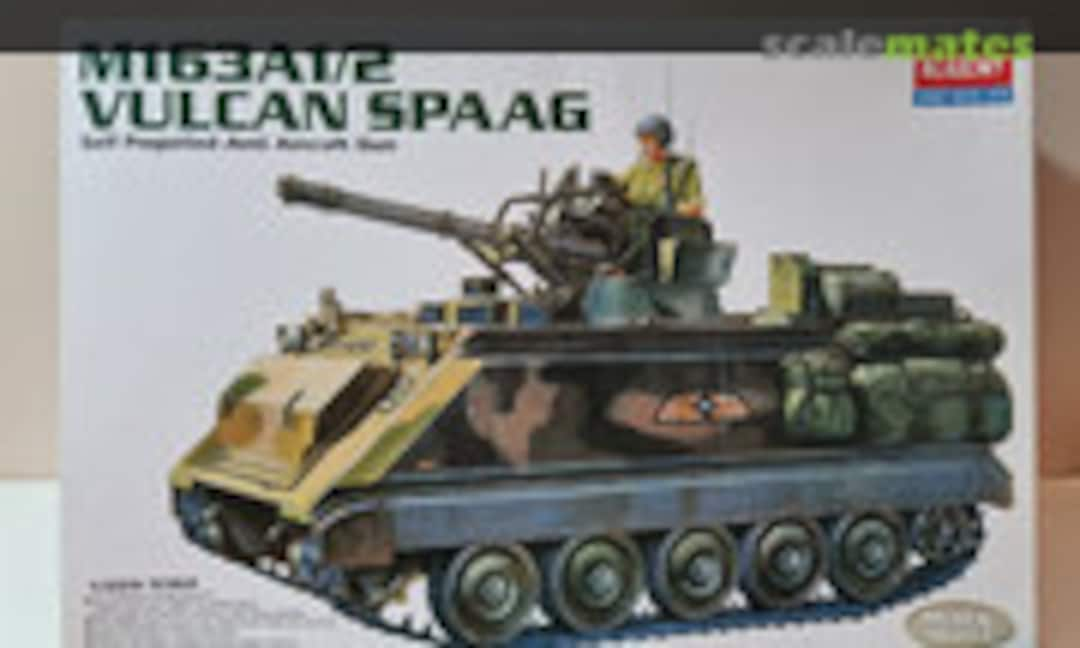 1:35 M163A1/2 Vulcan SPAAG (Academy 1360)