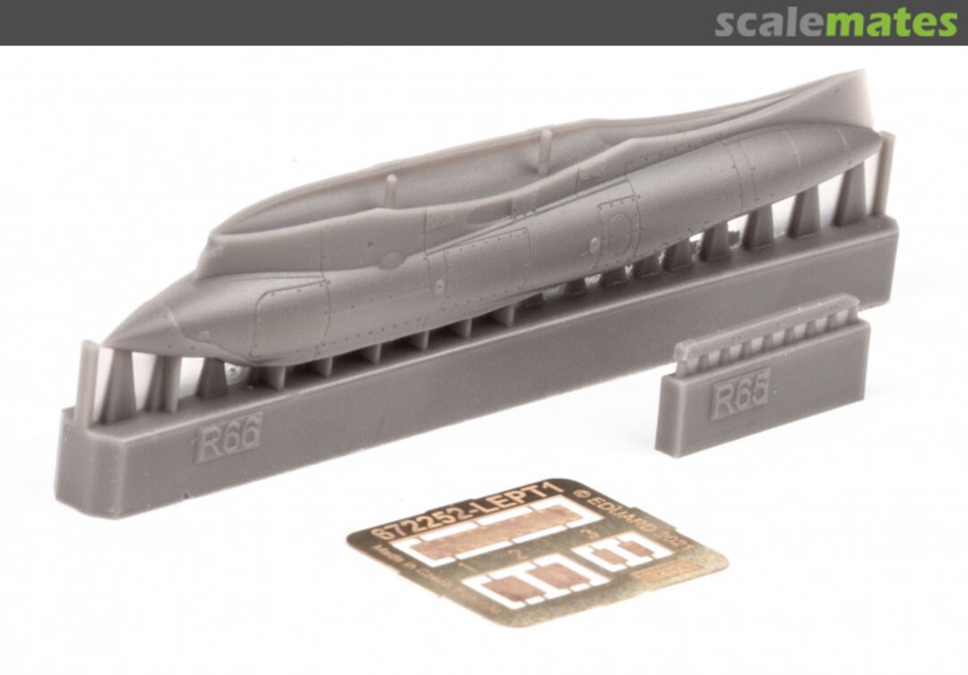 Contents R-V pod for MiG-21 EDUARD 672252 Eduard