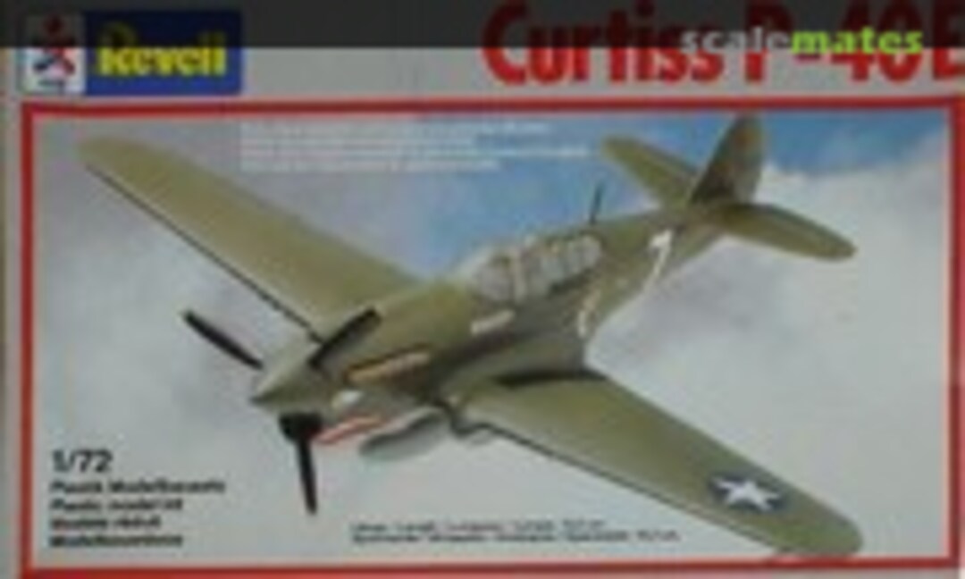 1:72 Curtiss P-40E (Revell 4159)