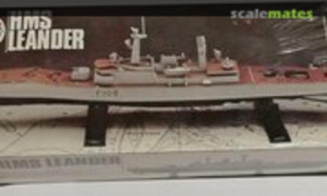 1:600 HMS Leander (Airfix 9 01206)