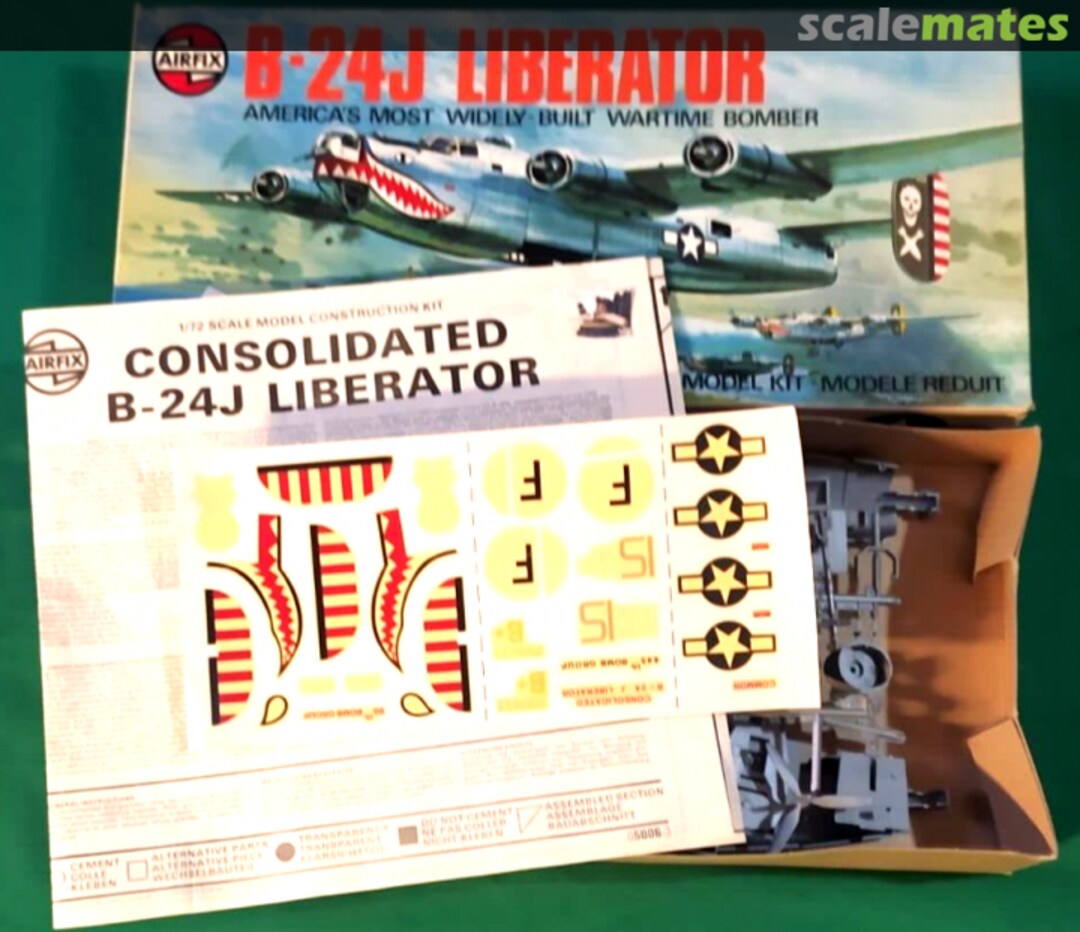 Contents B-24J Liberator 05006-3 Airfix