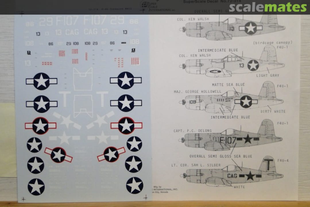 Boxart F4U Corsairs WW II 72-314 SuperScale International