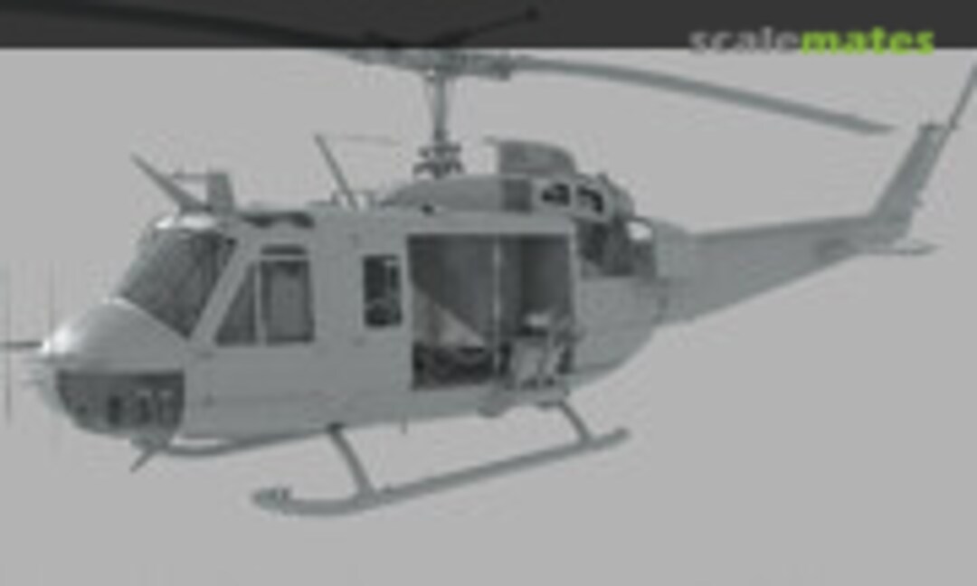 1:35 UH-1D/H Iroquois (Vietnam era) (Kitty Hawk KH50001)