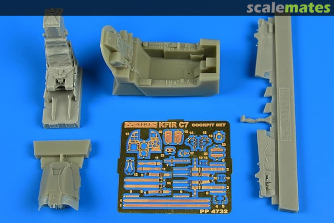 Boxart IAI Kfir C7 cockpit set 4732 Aires