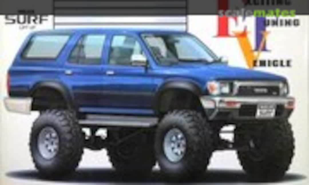 1:24 Hilux Surf Lift Up (Aoshima 020739)