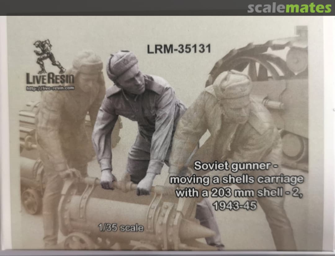 Boxart Soviet gunner - moving a shells carriage with a 203 mm shell - 2, 1943 - 45 LRM-35131 Live Resin