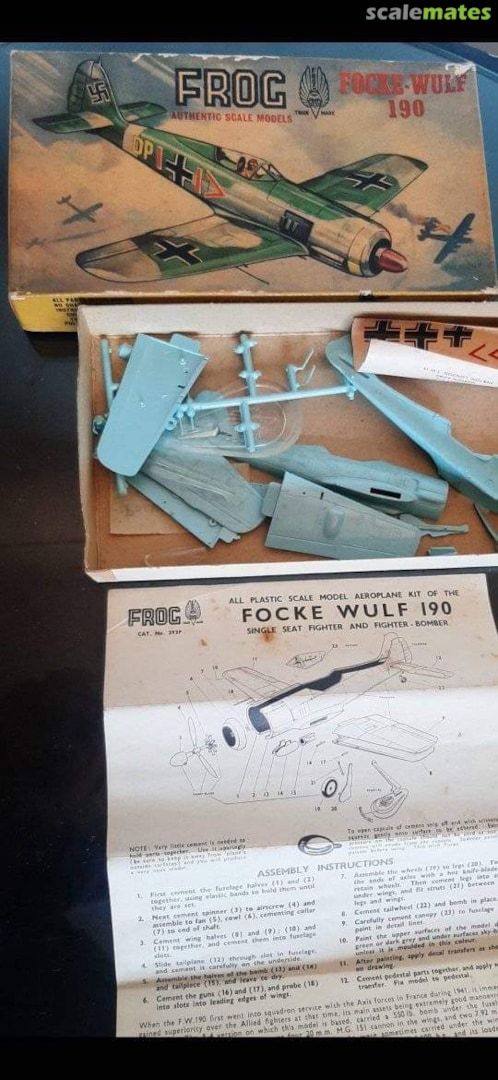 Contents Focke-Wulf 190 F393 Tri-ang (FROG)