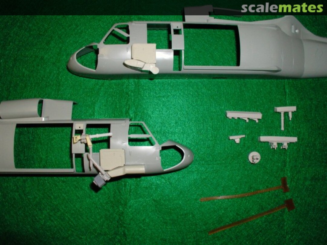 Boxart External Gun Mount System for HH-60G, 7.62 miniguns 35032 Cobra Company