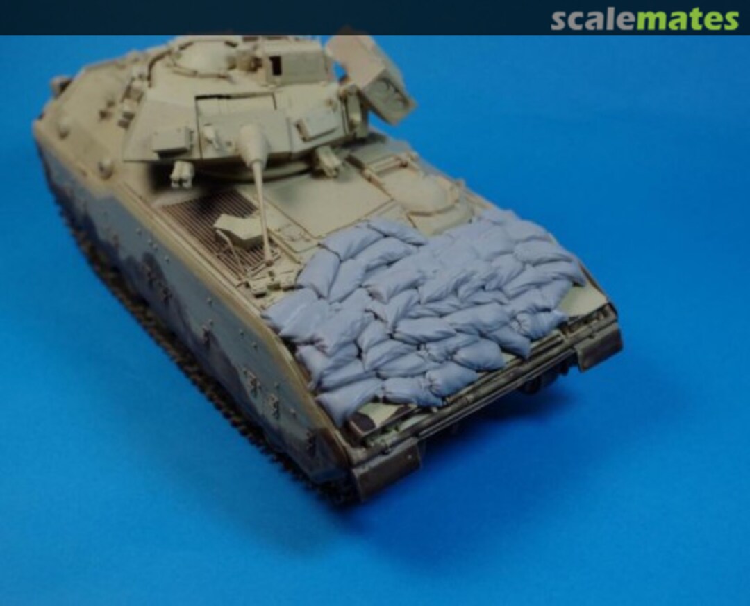 Boxart Sand armor for M2 "Bradley" RE35-242 Panzer Art