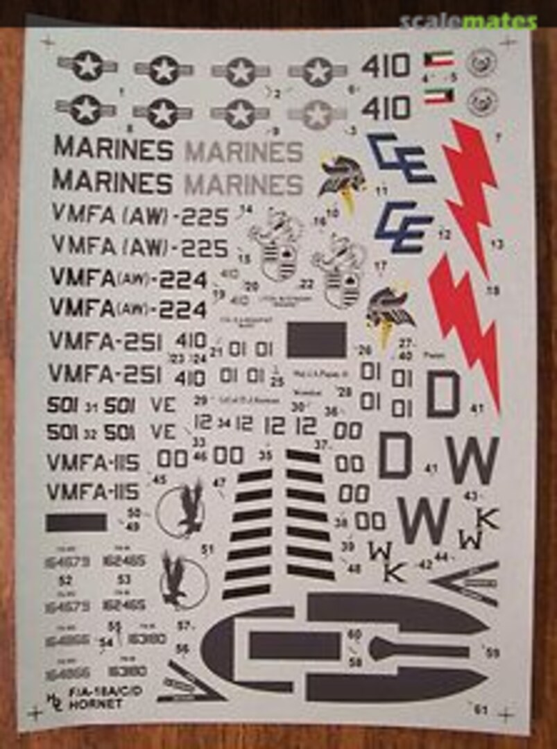 Boxart F/A-18 A/C/D Hornet 48-002 Hi-Decal Line