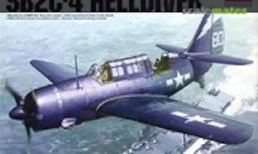 1:72 SB2C-4 Helldiver (Academy 12406)