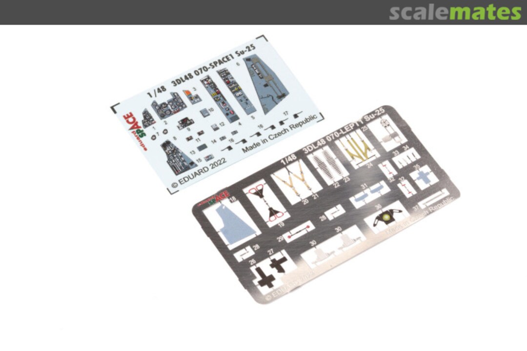 Contents Su-25 detail set 3D 3DL48070 Eduard