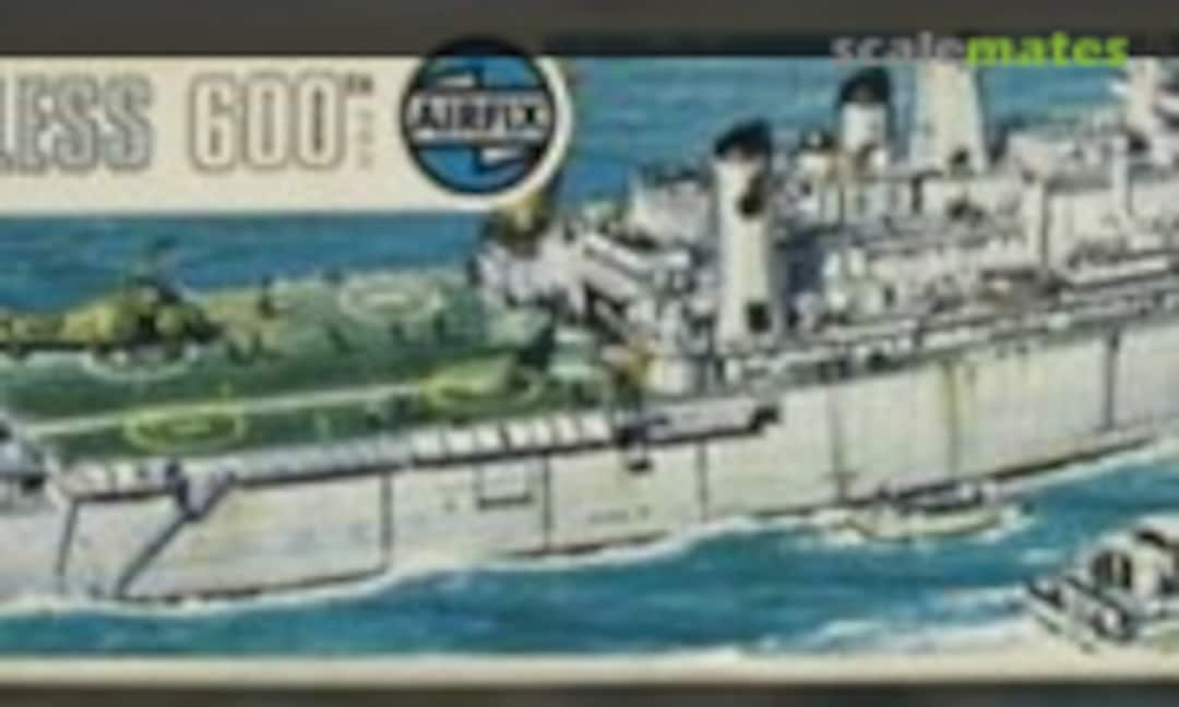 1:600 H.M.S. Fearless (Airfix 03205-2)