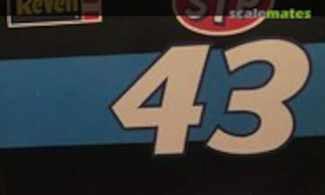 1:24 #43 Wally Dallenbach jr. Grand Prix (Revell 8763)