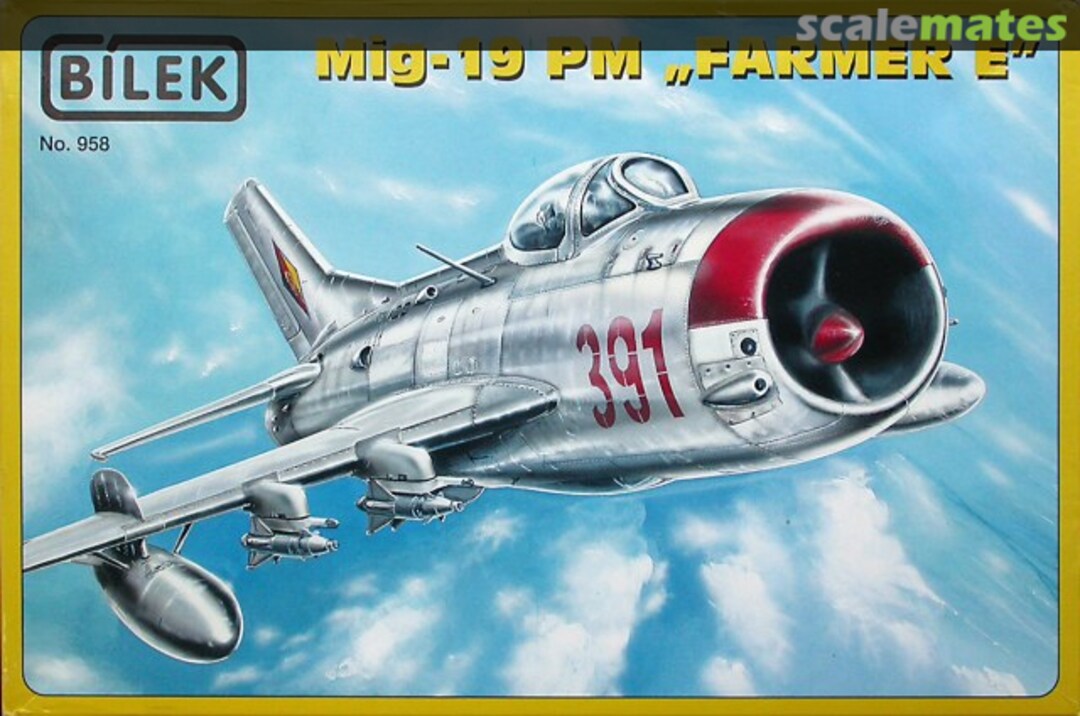 Boxart MiG-19PM "Farmer-E" 958 Bilek