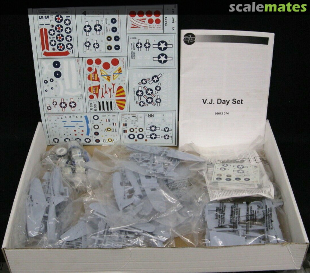 Contents VJ-Day : 60th Anniversary 08672 Airfix