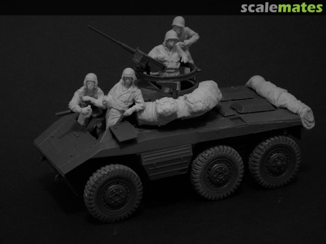 Boxart M8 Greyhound crew, ETO ACM35030 AC Models