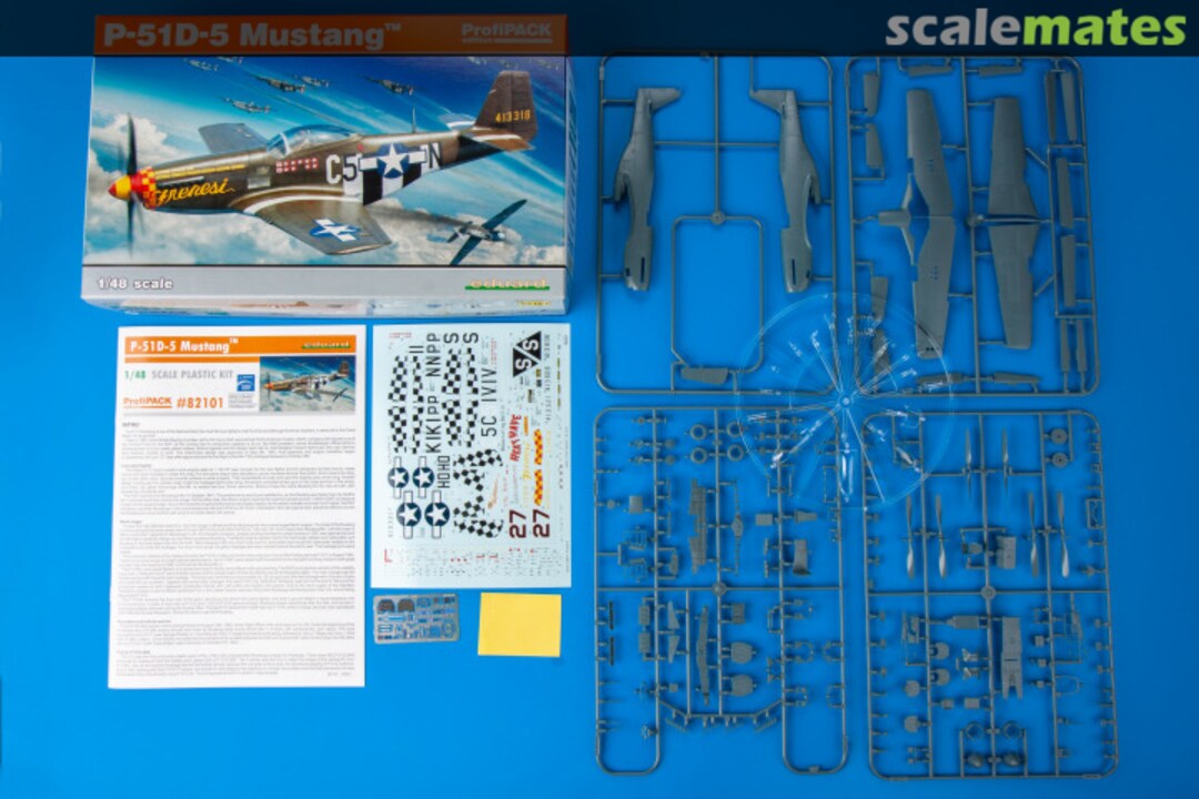 Contents P-51D-5 Mustang 82101 Eduard