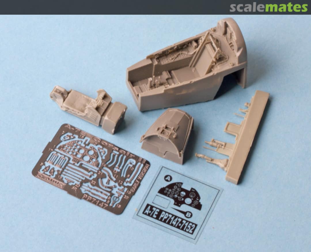 Contents A-7E Corsair II (early version) cockpit set 7147 Aires