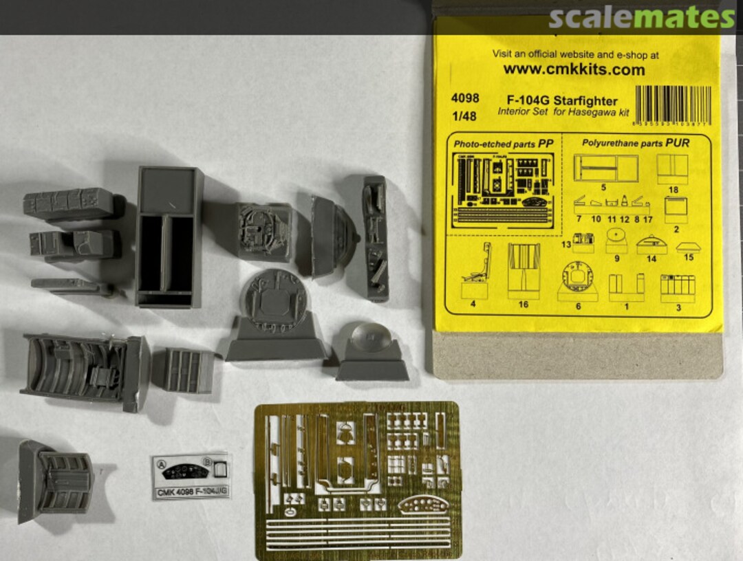 Contents F-104 G Cockpit Set 4098 CMK