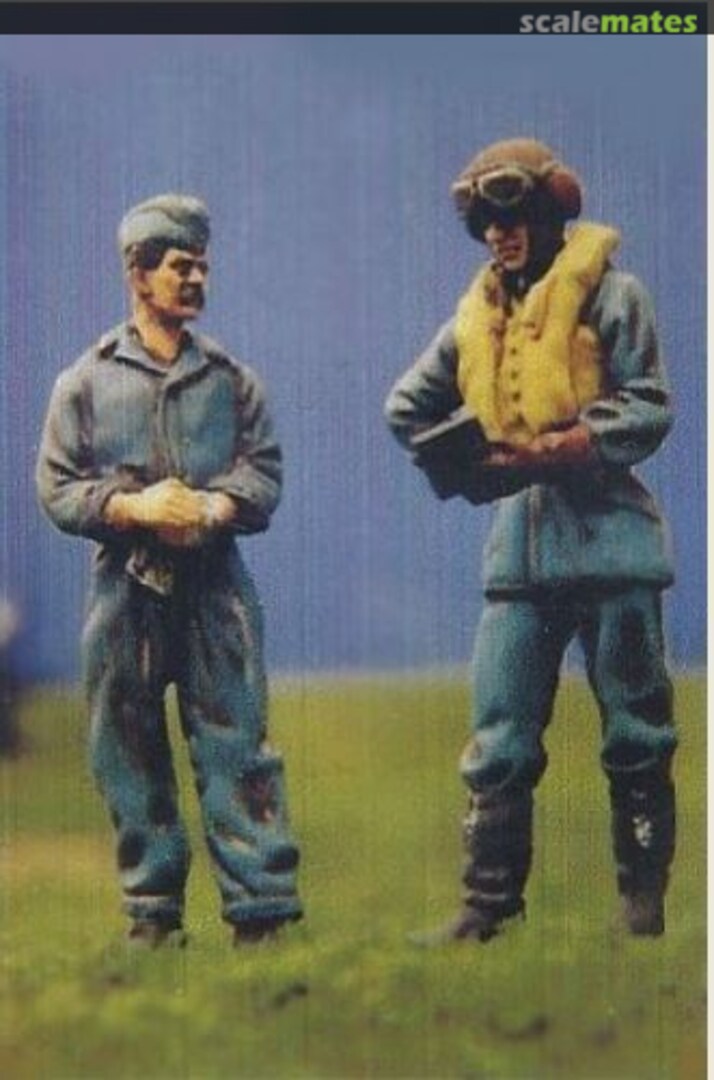 Boxart RAF Pilot Going Through Checklist with Groundcrew 48A009 Dartmoor Military Models