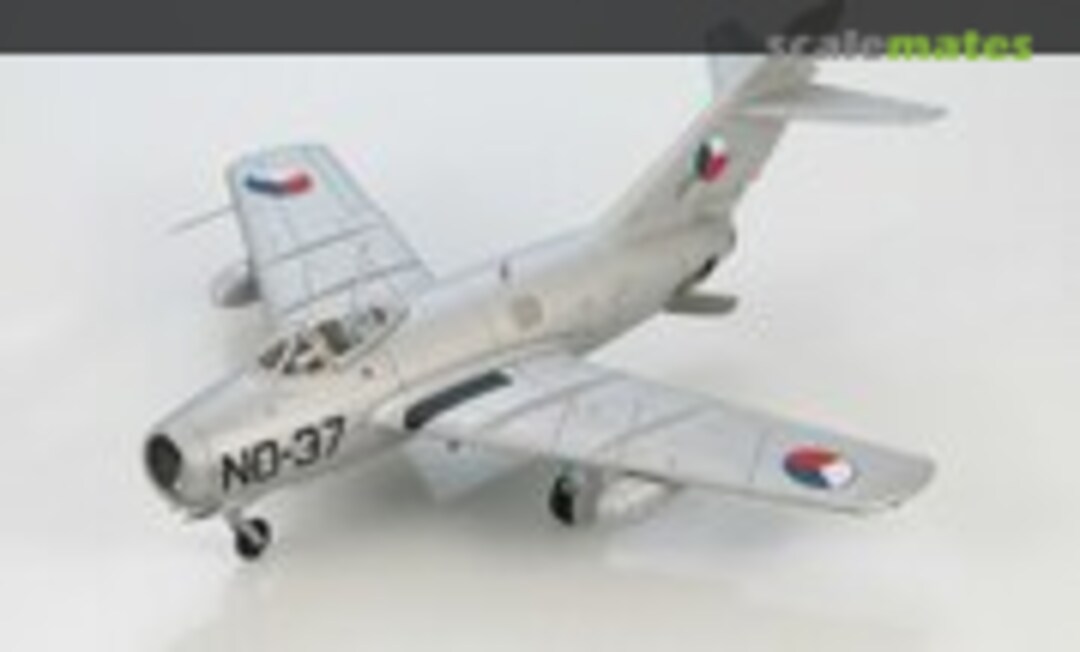 MiG-15 (Hobby Master HA2416)