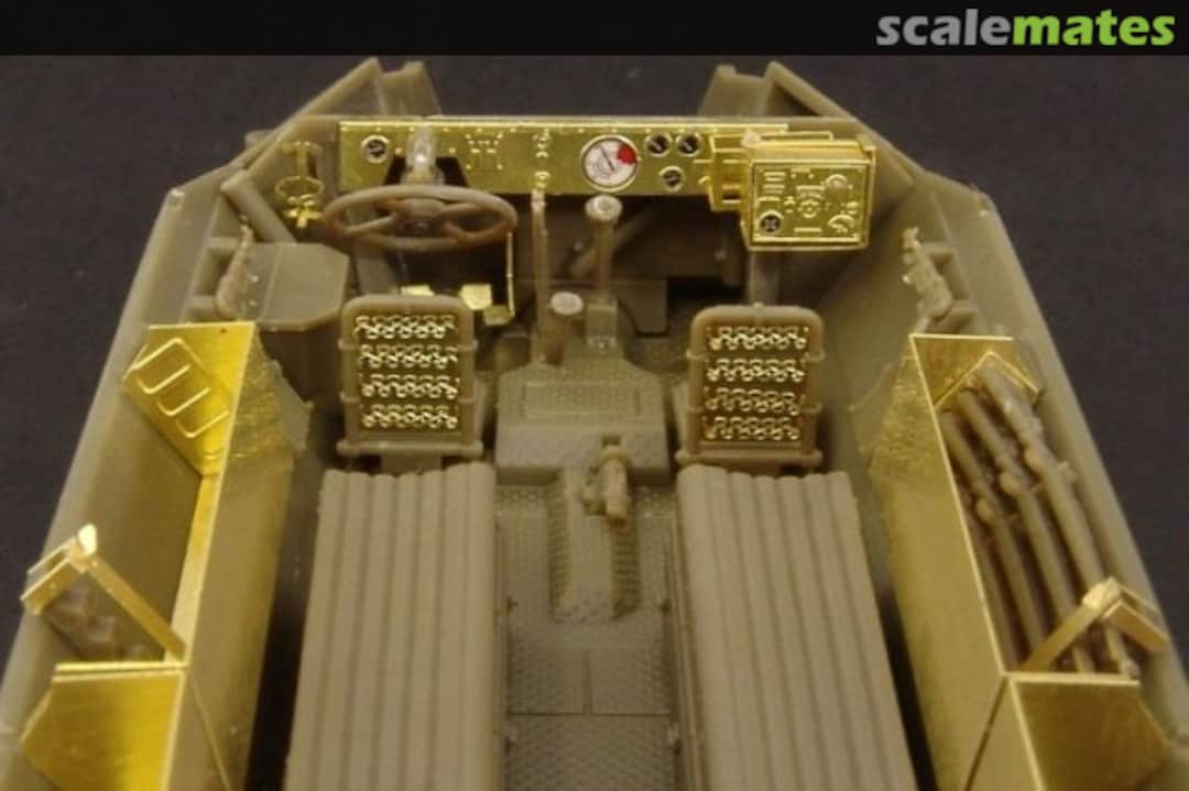 Boxart Sd.Kfz. 251/1 Ausf. C Interior (AFV) HLX48277 Hauler