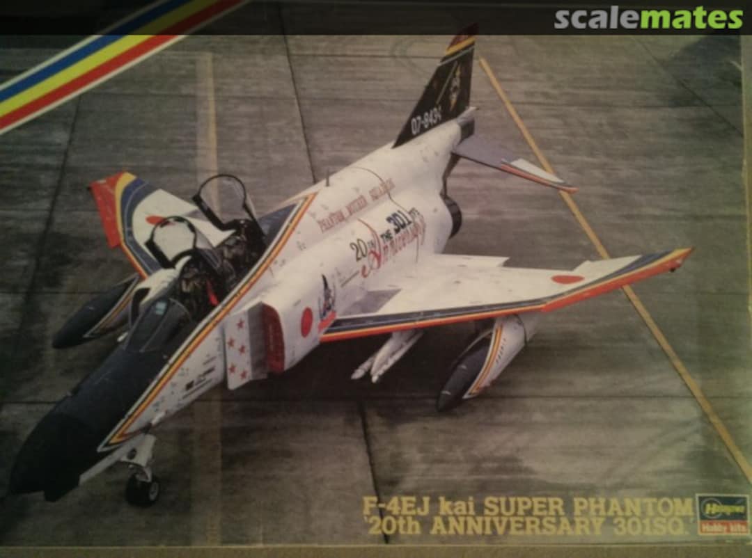 Boxart F-4EJ kai Super Phantom `20th Anniversary 301SQ.´ 07061 Hasegawa