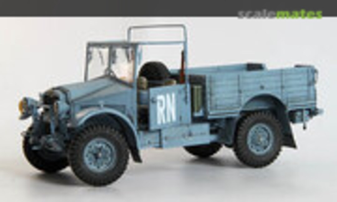 1:35 British Light Truck CS8 (PlusModel 328)