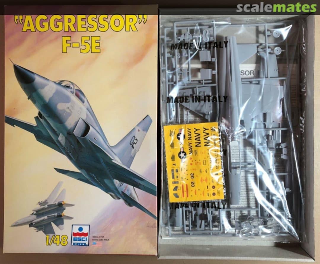 Contents Aggressor F-5E 4085 ESCI/ERTL