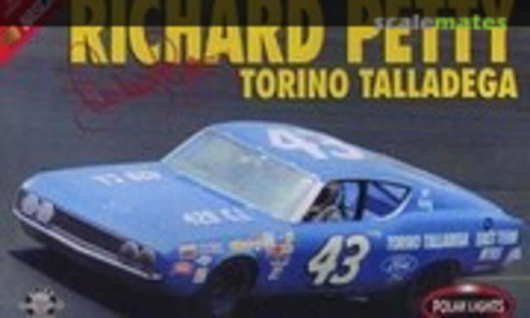 1:25 1969 Ford Torino Talladega (Polar Lights 6606)