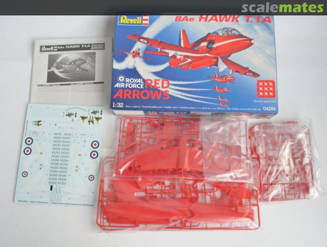 Contents BAe Hawk T.1A 04284 Revell