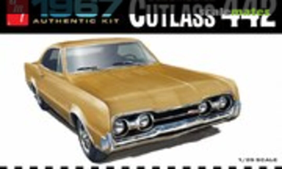 1:25 1967 Oldsmobile Cutlass 442 (AMT 1365)