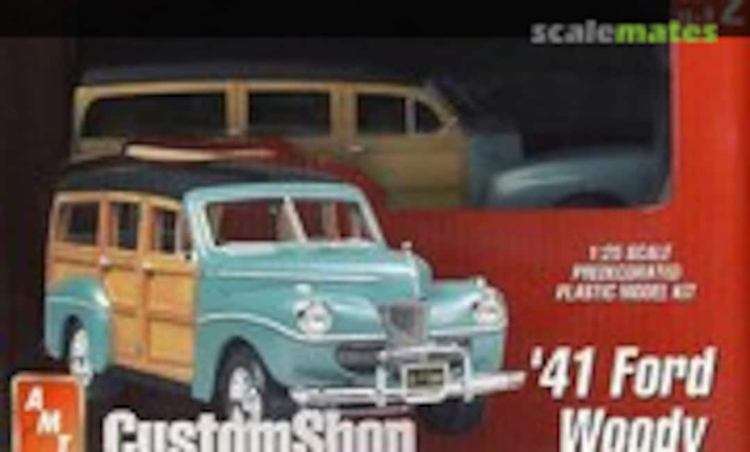 1:25 1941 Ford Woody Station Wagon (AMT 30248)