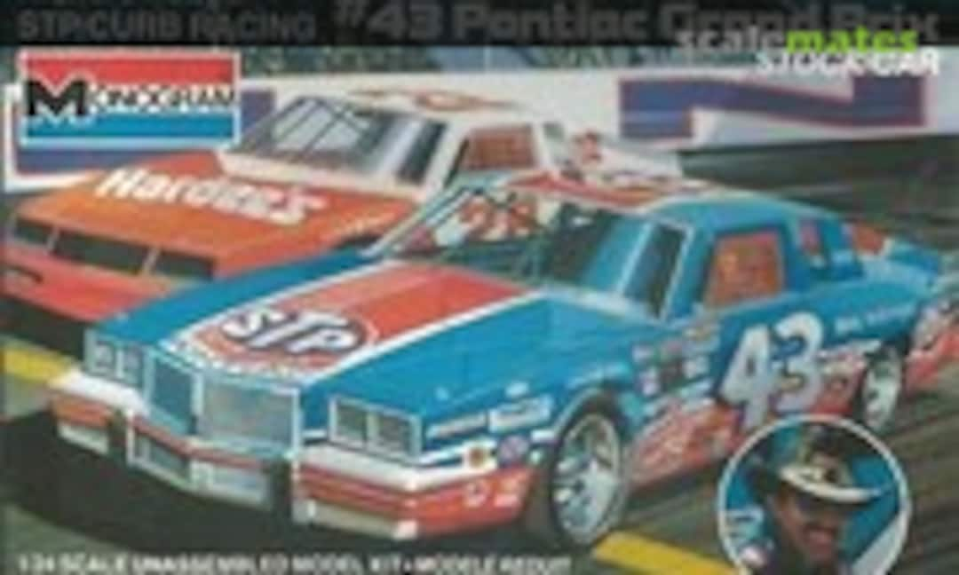 1:24 #43 Pontiac Grand Prix STOCK CAR (Monogram 2722)