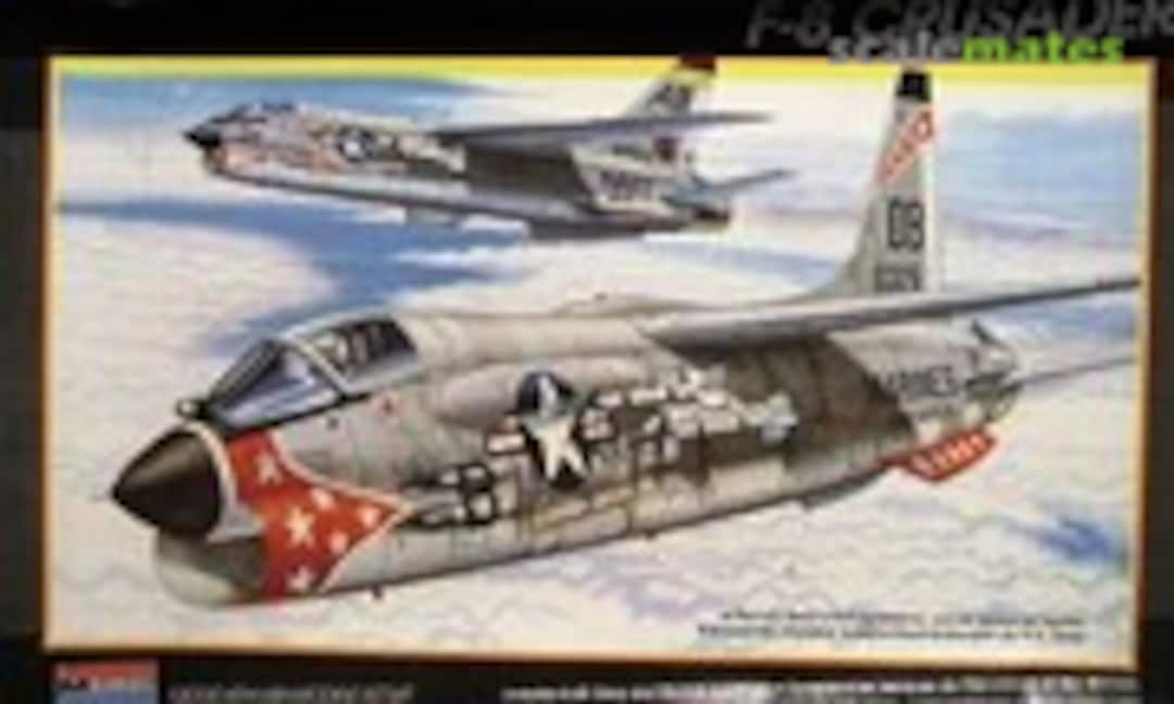 1:48 F-8 CRUSADER (Monogram 5826)