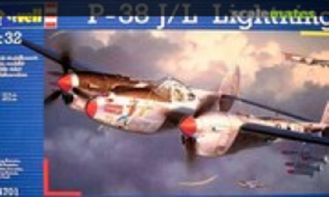 1:32 P-38J/L Lightning (Revell 04701)