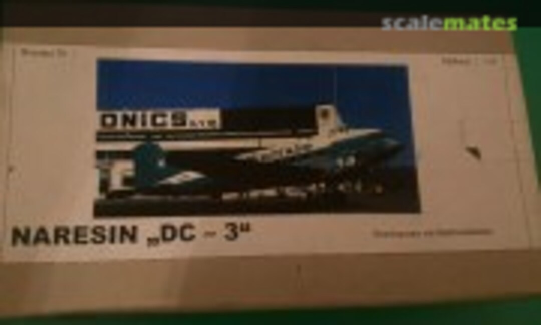 1:144 Douglas DC-3 (Naresin 1)