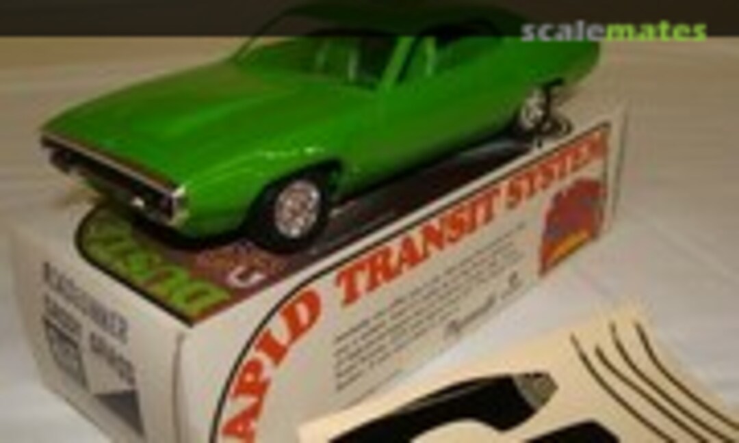 1:25 1971 Plymouth Roadrunner (MPC )