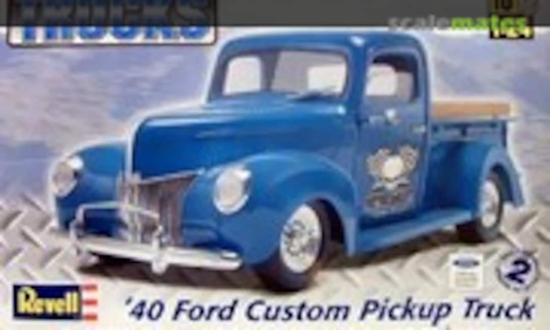 1:24 '40 Ford Custom Pickup Truck (Revell 85-4928)