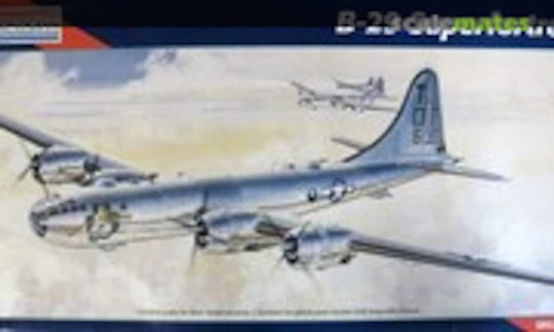 1:48 B-29 Superfortress (Monogram 85-5706)