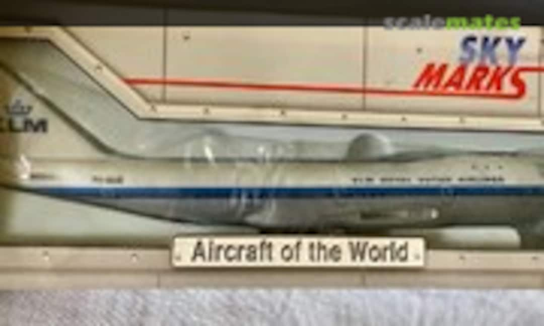 1:200 Boeing 747-200 (Sky Marks SKR316)