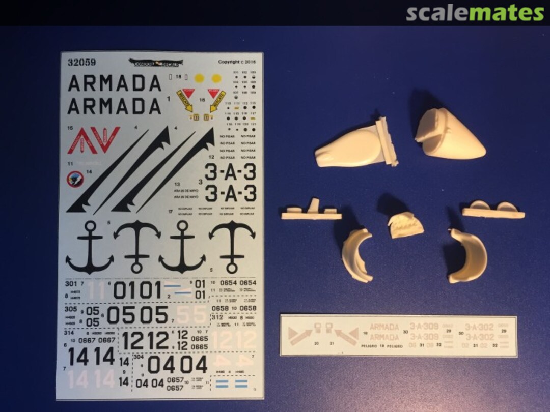 Boxart A-4B(Q) in the Argentine Navy (Armada) 32059 Condor Decals