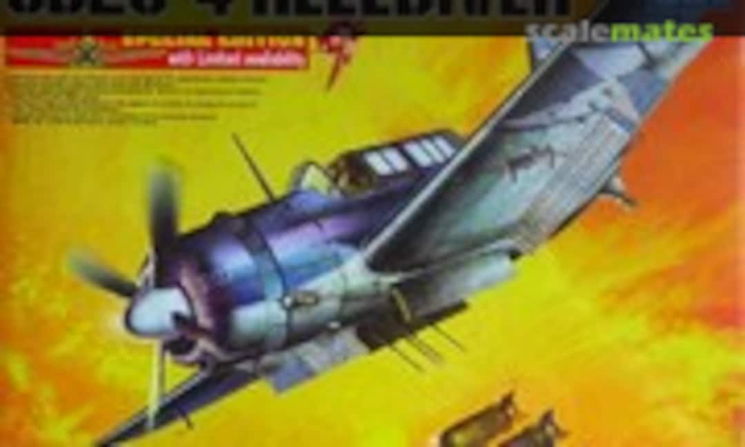 1:72 SB2C-4 Helldiver (Academy 12409)