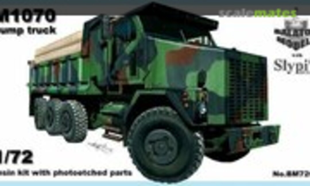 1:72 M1070 dump truck (Balaton Modell BM7266)