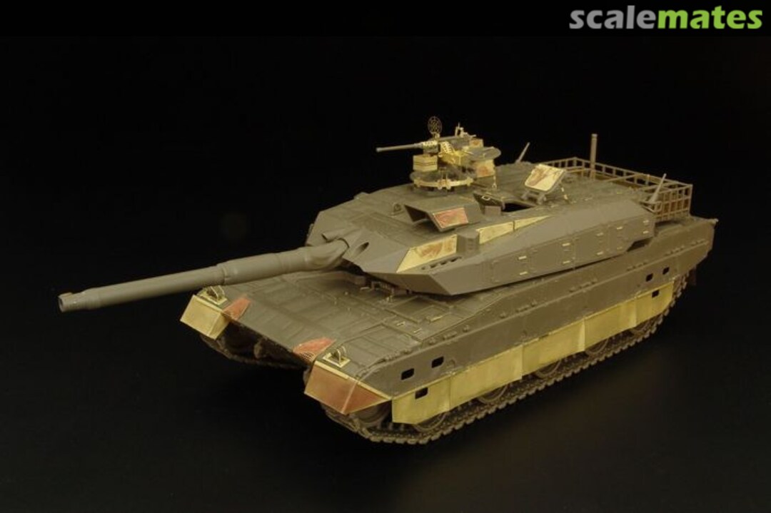 Boxart JGSDF TYPE 10 Tank HLX48379 Hauler